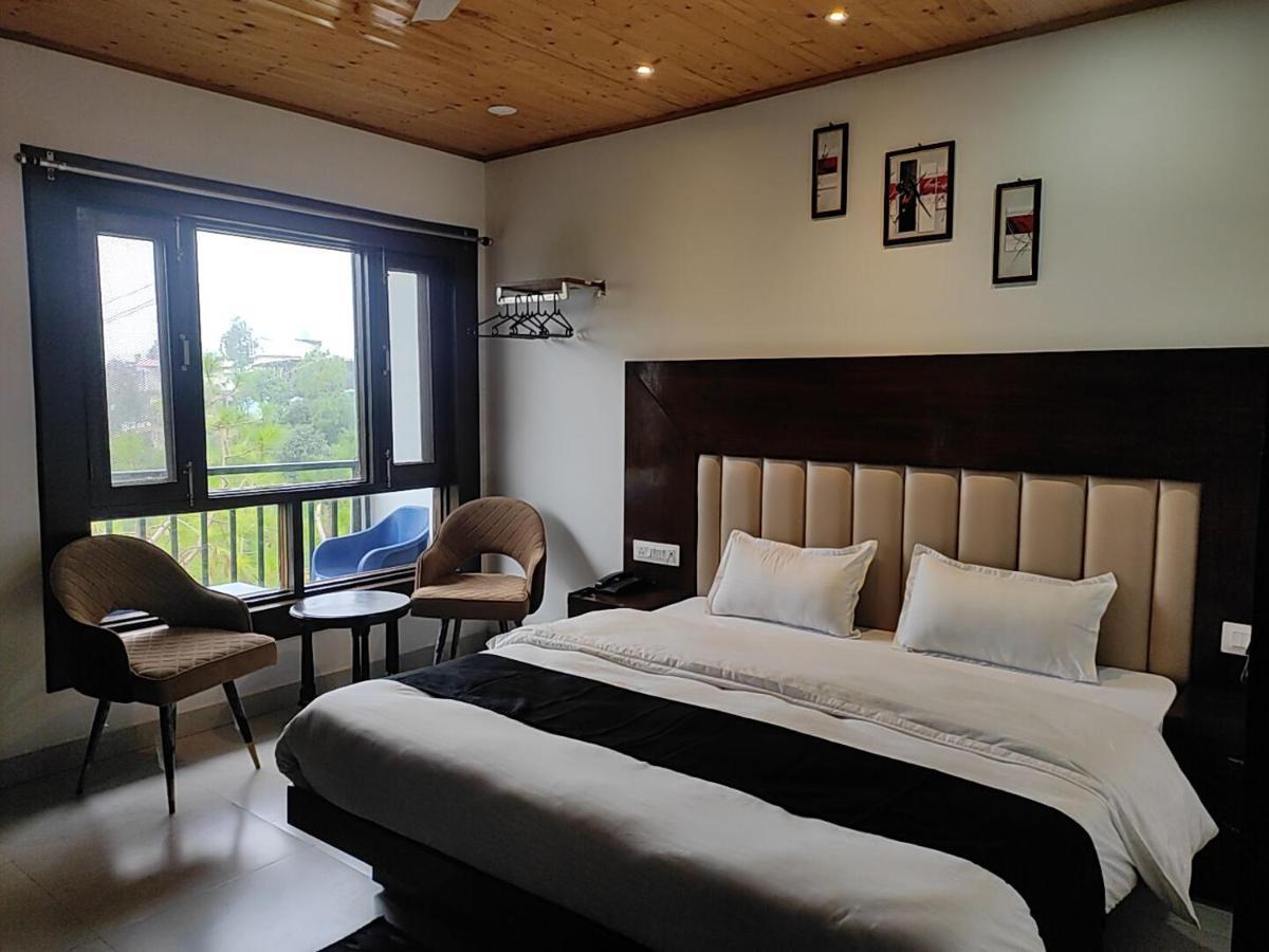 Studioz Paradise Hills Mussoorie Bagian luar foto