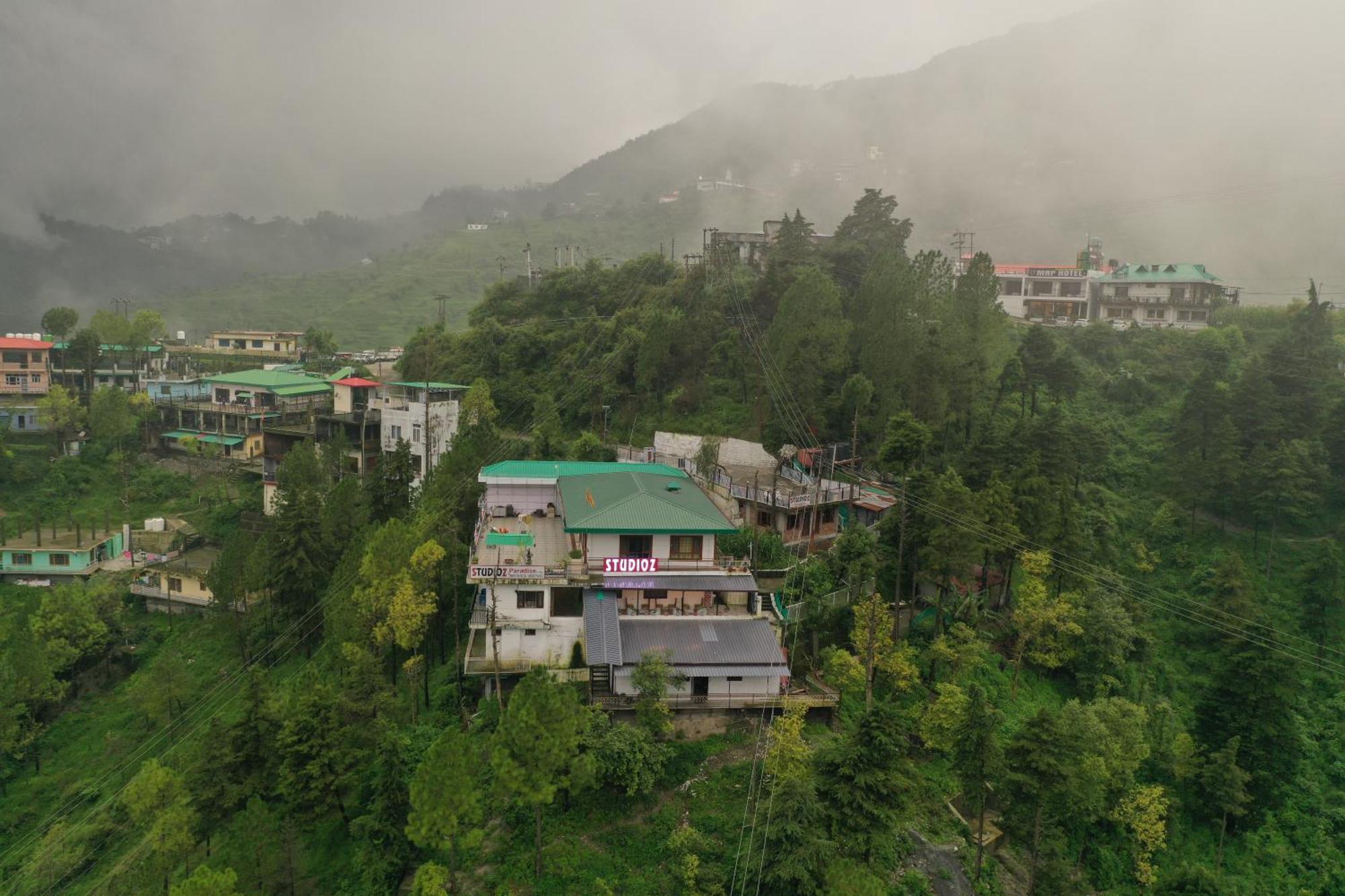 Studioz Paradise Hills Mussoorie Bagian luar foto