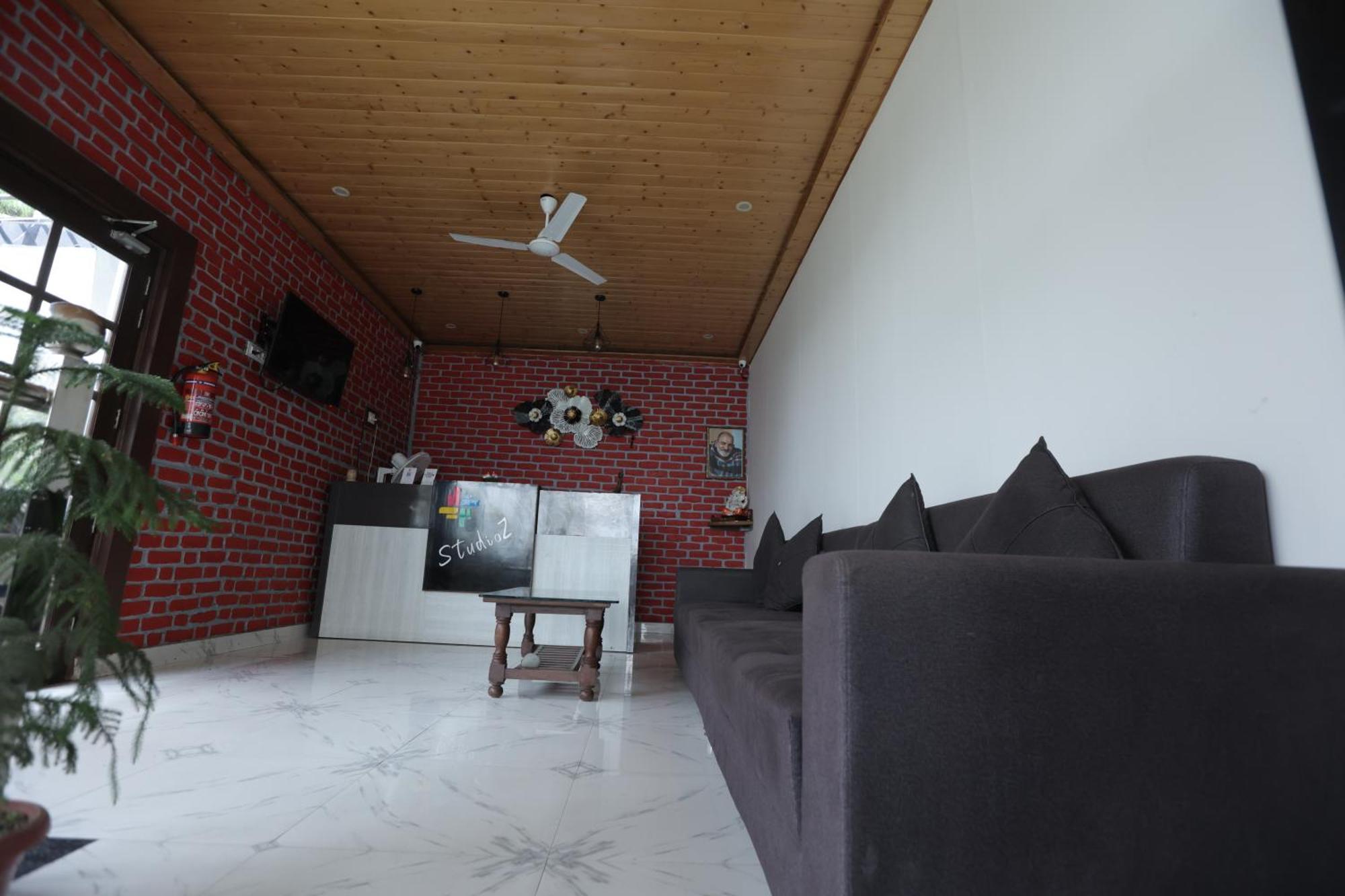 Studioz Paradise Hills Mussoorie Bagian luar foto