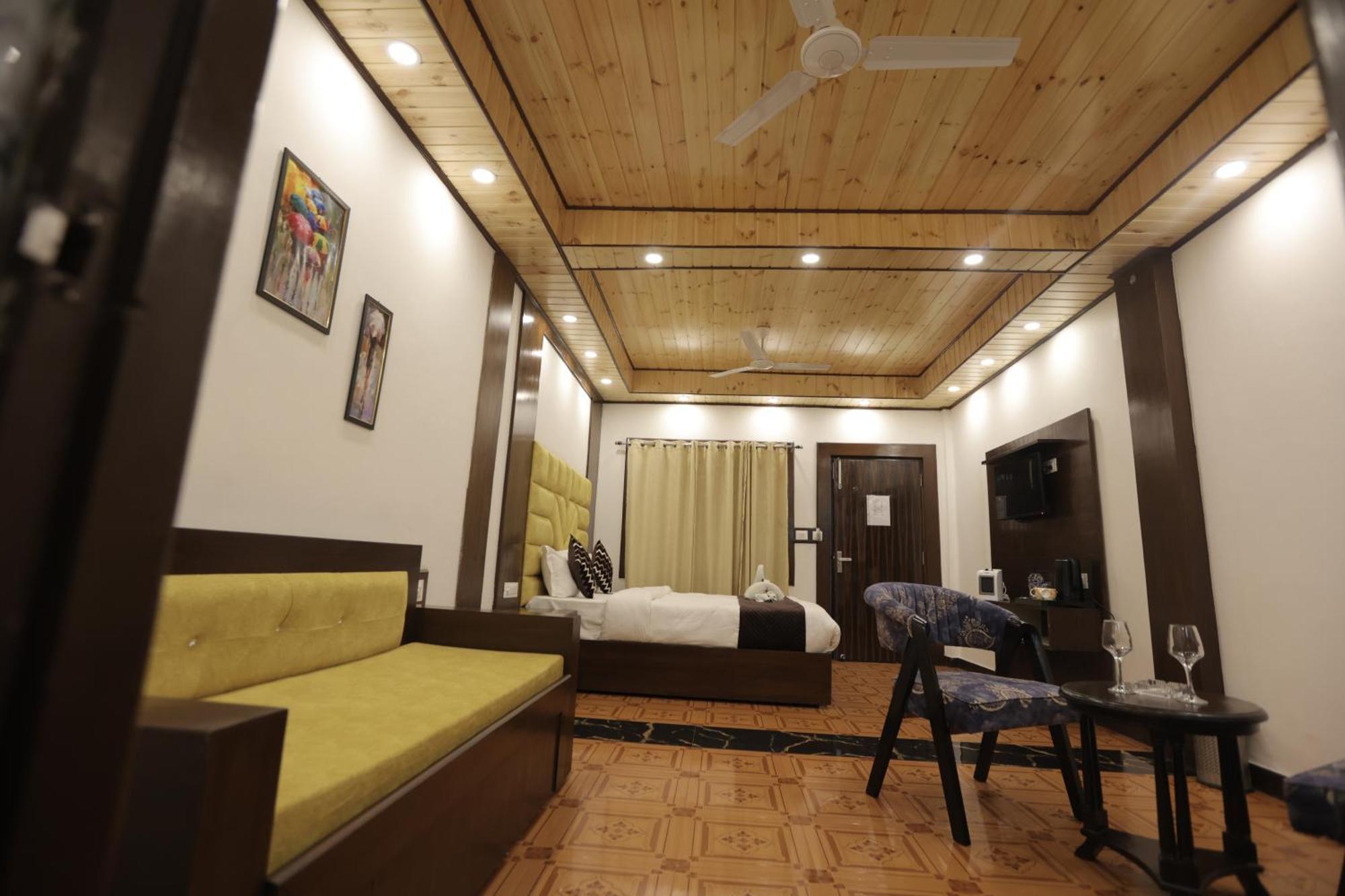 Studioz Paradise Hills Mussoorie Bagian luar foto