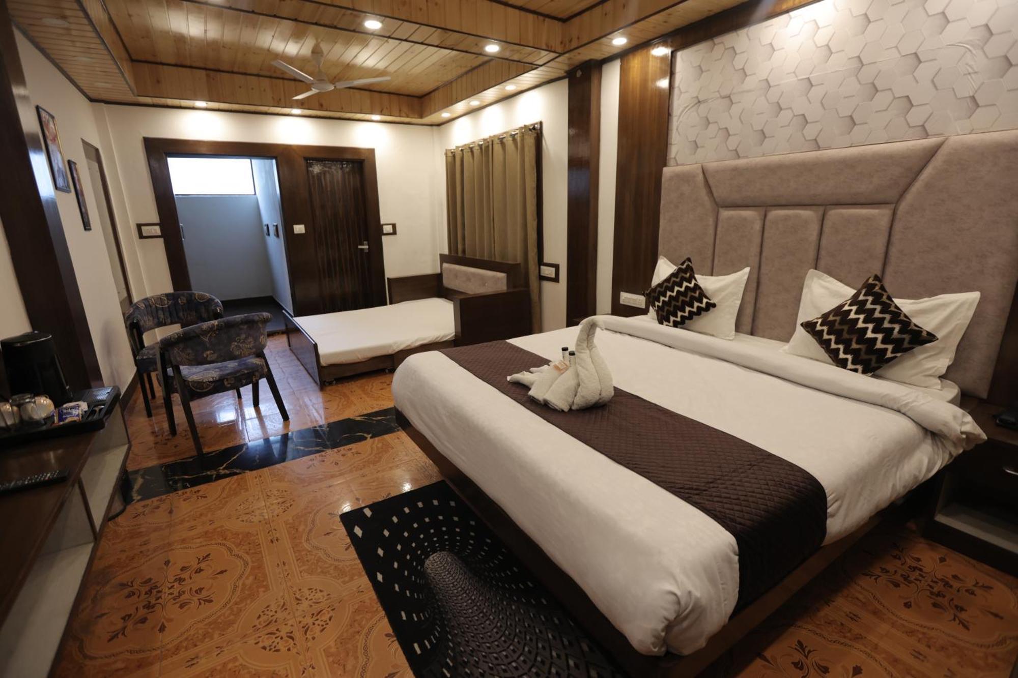 Studioz Paradise Hills Mussoorie Bagian luar foto