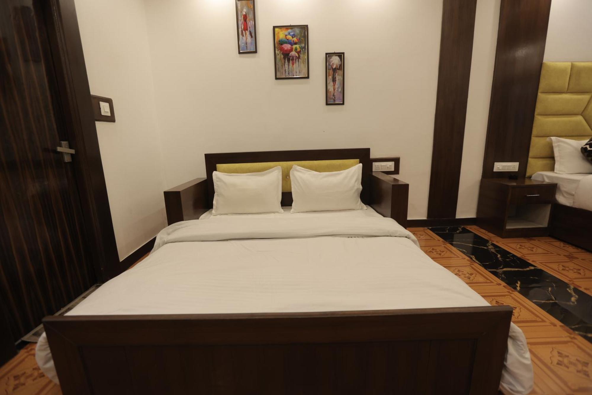 Studioz Paradise Hills Mussoorie Bagian luar foto