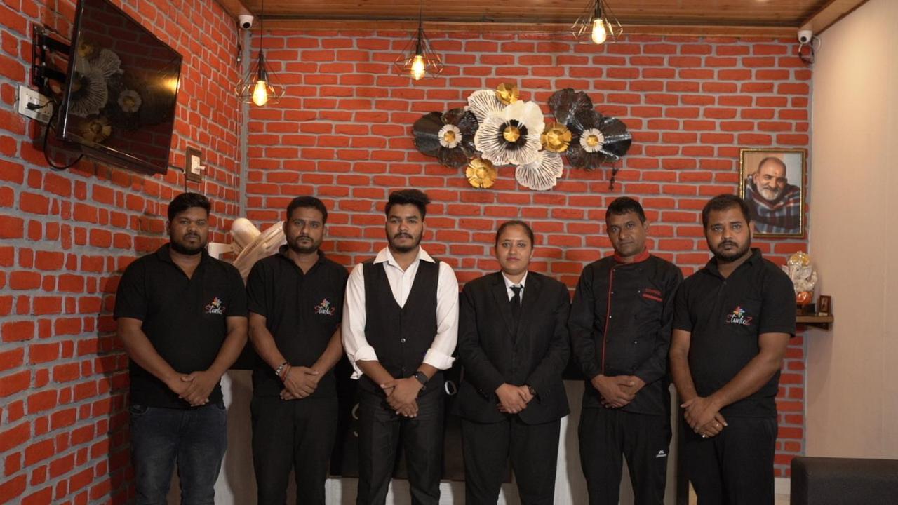 Studioz Paradise Hills Mussoorie Bagian luar foto